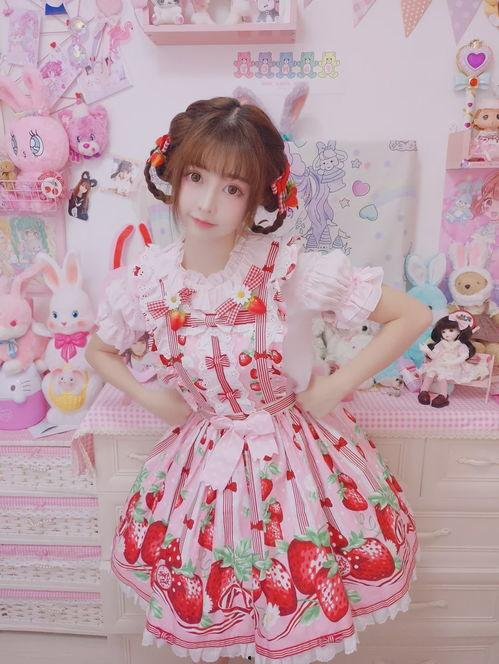 吃瓜情侣洛丽塔